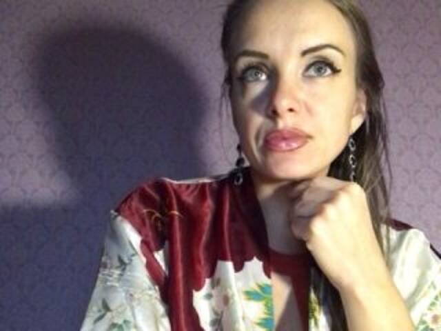 צילומי מסך משודרים ElyaElya