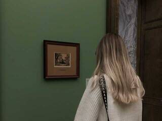 צ'אט וידאו ארוטי Emilia-Bloom