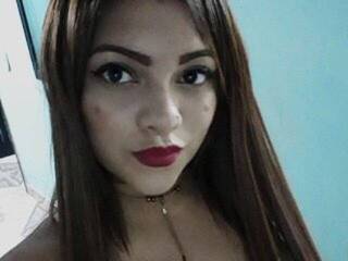 צ'אט וידאו ארוטי EmilianaR