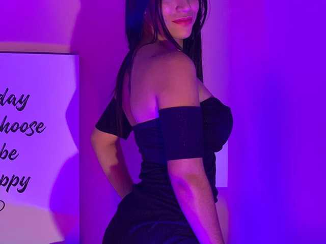 תמונה של הפרופיל EmillyRoberts