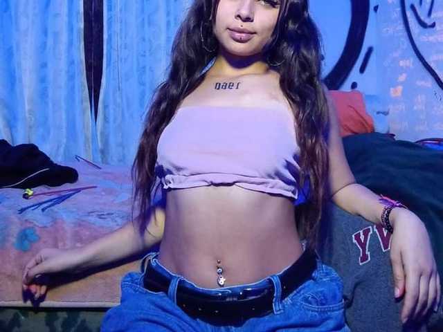 תמונה של הפרופיל Emily-bonnie