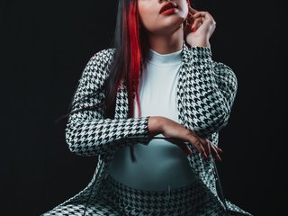 צ'אט וידאו ארוטי Emily-Foxyy