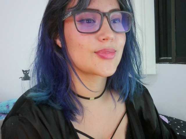 צילומי מסך משודרים emily2016