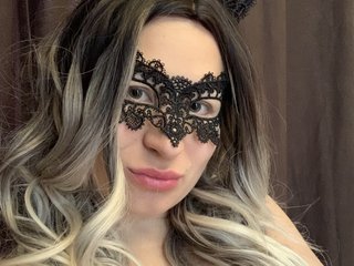 צ'אט וידאו ארוטי Emily777