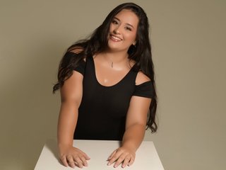 צ'אט וידאו ארוטי emilyclark