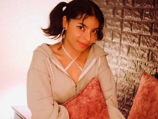 צ'אט וידאו ארוטי EmilyCooper1