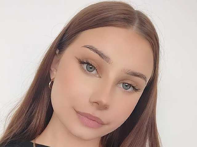 תמונה של הפרופיל EmilyDirty