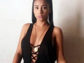 צ'אט וידאו ארוטי EmilyEvansX