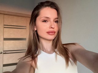 צ'אט וידאו ארוטי EmilySkout