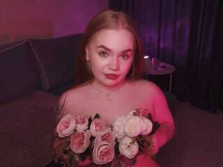 צ'אט וידאו ארוטי EmilyRisse