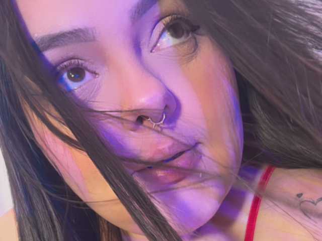 תמונה של הפרופיל emma-hoot1