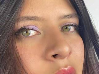 צ'אט וידאו ארוטי Emma-Pretty