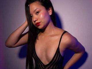 צ'אט וידאו ארוטי EmmaBJonson