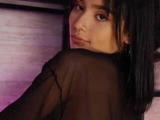 צ'אט וידאו ארוטי EmmaDuff