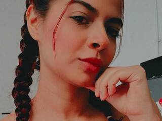 צ'אט וידאו ארוטי EmmaFuller