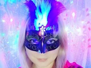 צ'אט וידאו ארוטי Emmaj91