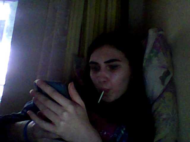 צילומי מסך משודרים EmmaNikkis