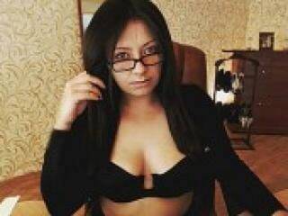 צ'אט וידאו ארוטי emmanuellem