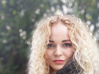 צ'אט וידאו ארוטי EmmaXlove