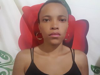 צ'אט וידאו ארוטי EPIPHANNIE