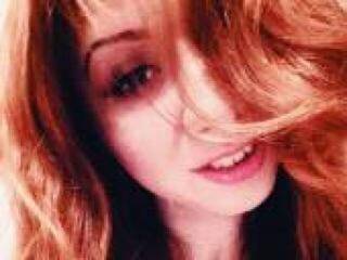 צ'אט וידאו ארוטי erikaann