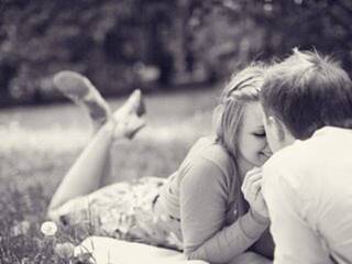 צ'אט וידאו ארוטי ErnestXOn