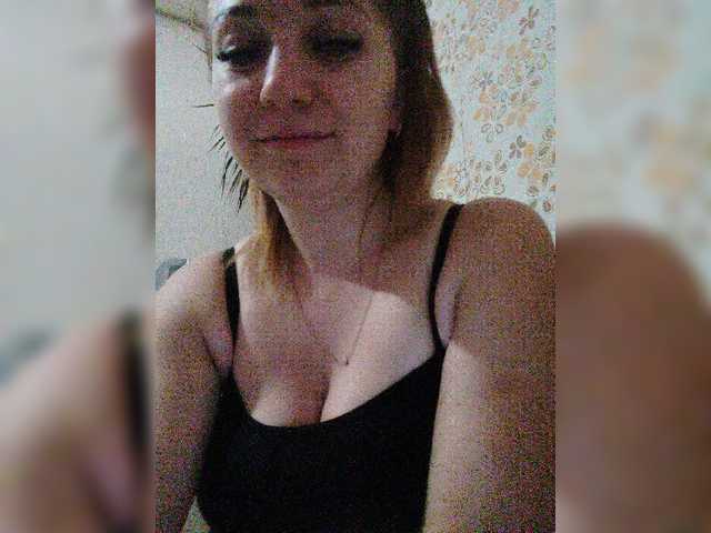 צילומי מסך משודרים EstelleMillie