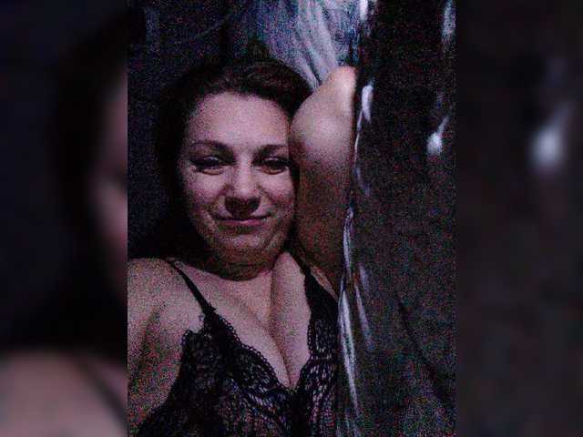 צילומי מסך משודרים EstelleMillie
