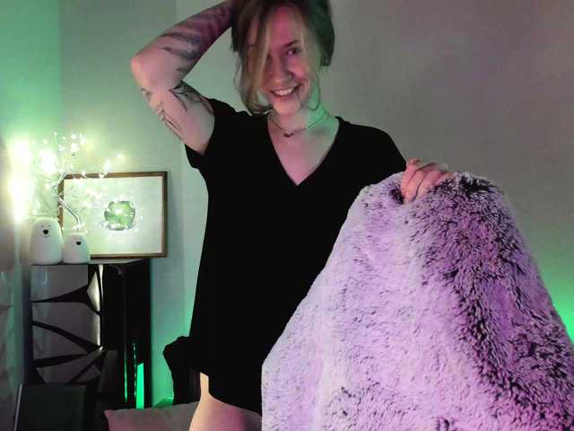 צילומי מסך משודרים Adamova_Eva