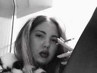 צ'אט וידאו ארוטי Eva-Zovi