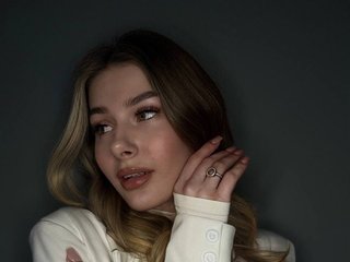 צ'אט וידאו ארוטי EvaEllis