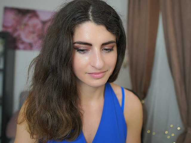 צילומי מסך משודרים EVALOVIA