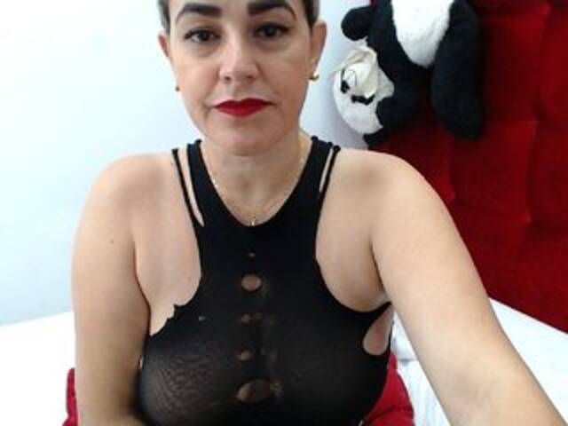 צילומי מסך משודרים EvaMartinelli