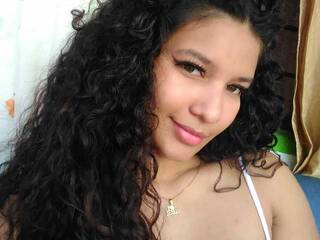 צ'אט וידאו ארוטי EvaNaughty