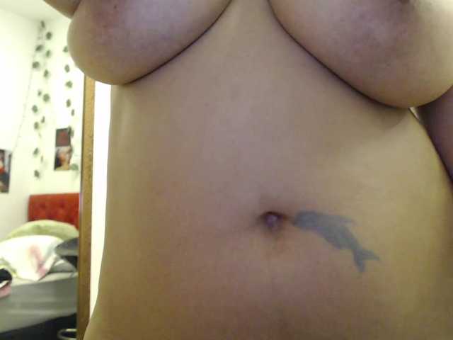 תמונות evatwiss bigboobs #naturalboobs # latina #mature #con curves #sexy #smile #cum #squirt #cameltoe #fun #daddy # # pussy # shaved # nipples