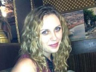 צ'אט וידאו ארוטי evelina19