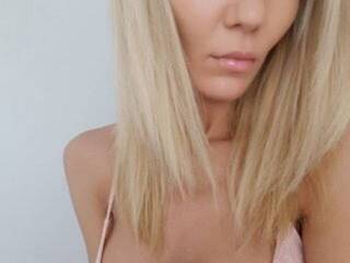 צ'אט וידאו ארוטי fallingangel