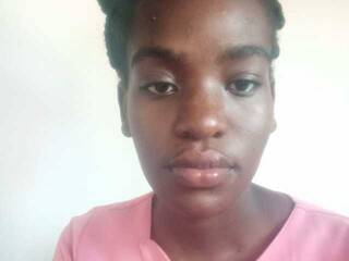 צ'אט וידאו ארוטי Fancymerlot