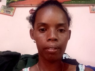 צ'אט וידאו ארוטי Fanihsexy