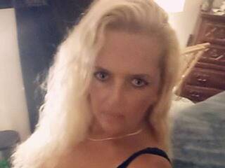 צ'אט וידאו ארוטי Fantasy4u44