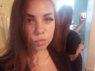 צ'אט וידאו ארוטי FaridaOne