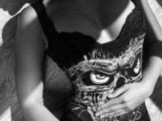 צ'אט וידאו ארוטי fasdixi