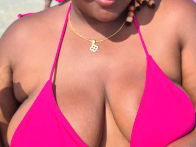 תמונה של הפרופיל Fatpussydoll