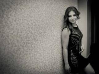 צ'אט וידאו ארוטי favone