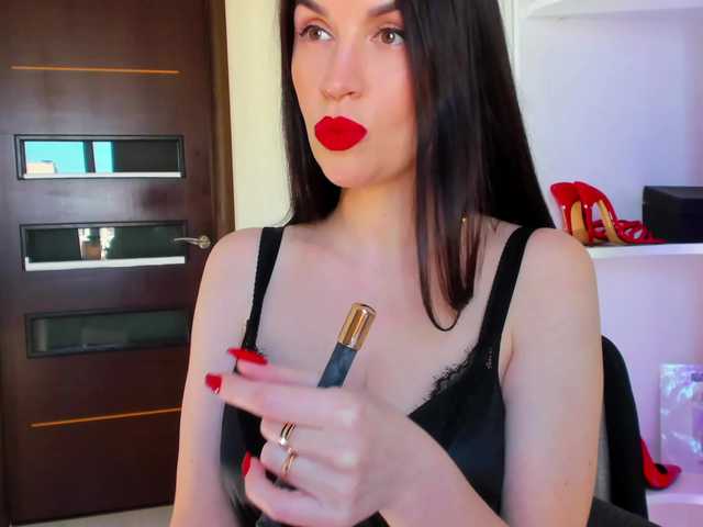 צילומי מסך משודרים Femdomheels