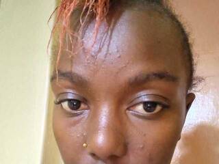 צ'אט וידאו ארוטי FemiVibe