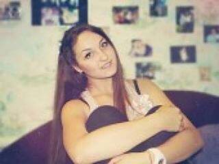 צ'אט וידאו ארוטי fieriyaaa