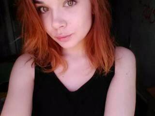 צ'אט וידאו ארוטי fierylori