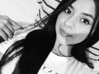 צ'אט וידאו ארוטי FiorellaD