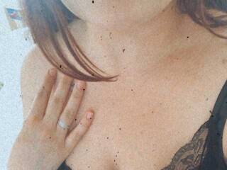 צ'אט וידאו ארוטי Firebru